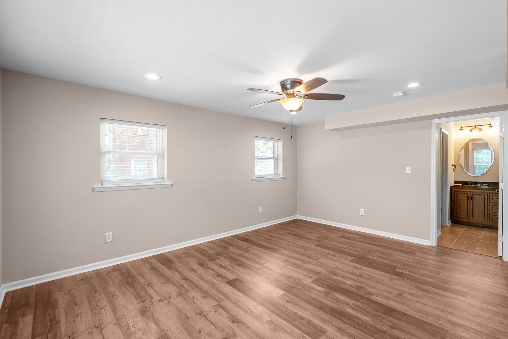 Charlotte House: 6700 Woodstock Dr.