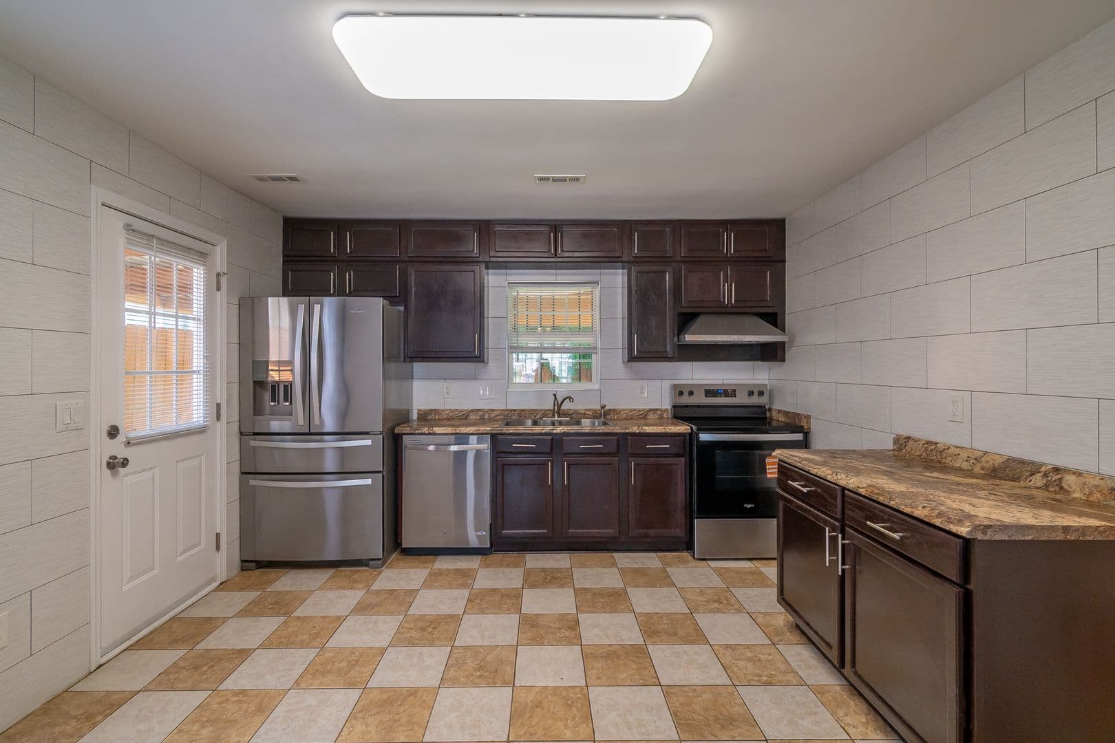 Charlotte House: 1053 Brianna Way