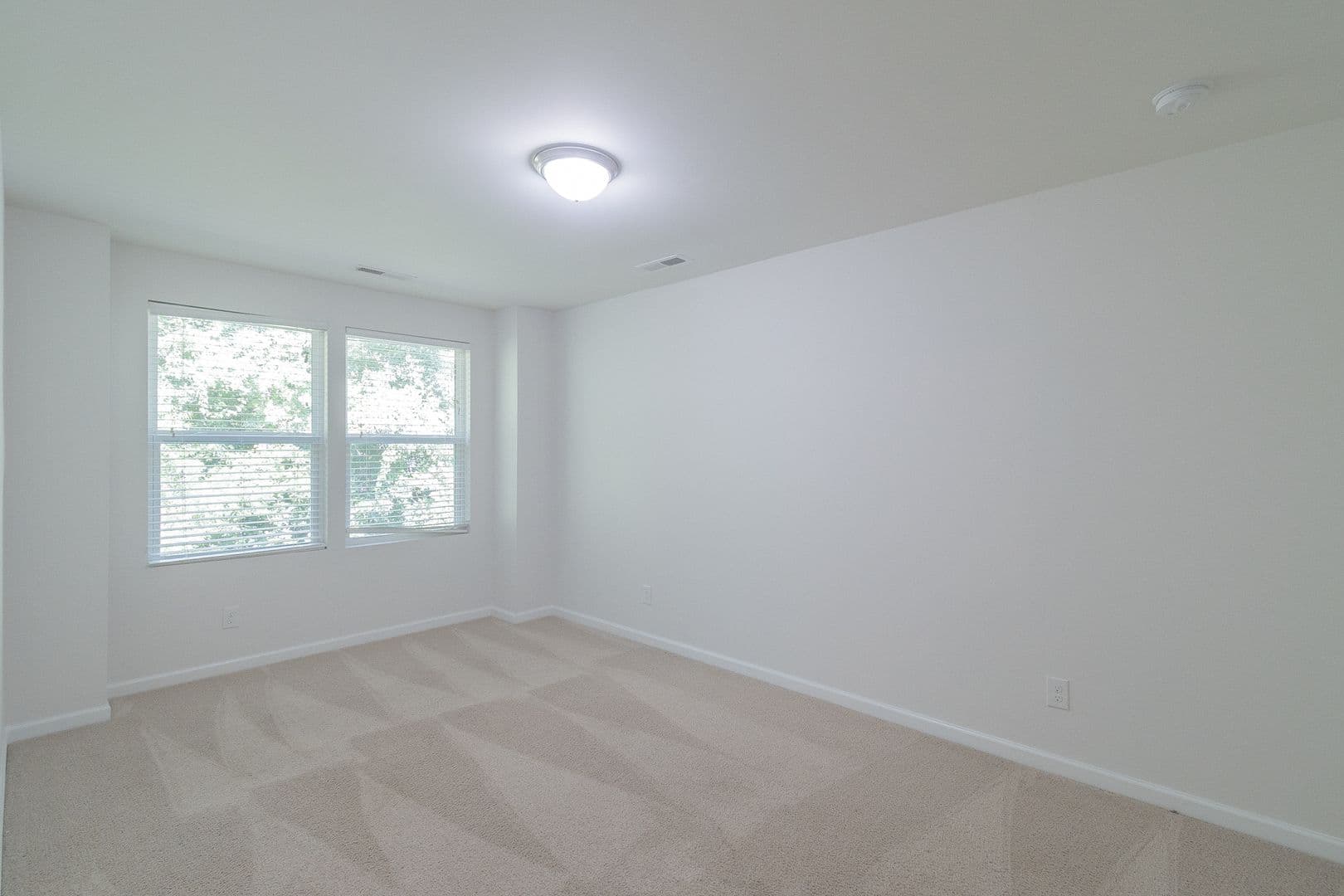 Pineville House: 3128 Graceland Circle