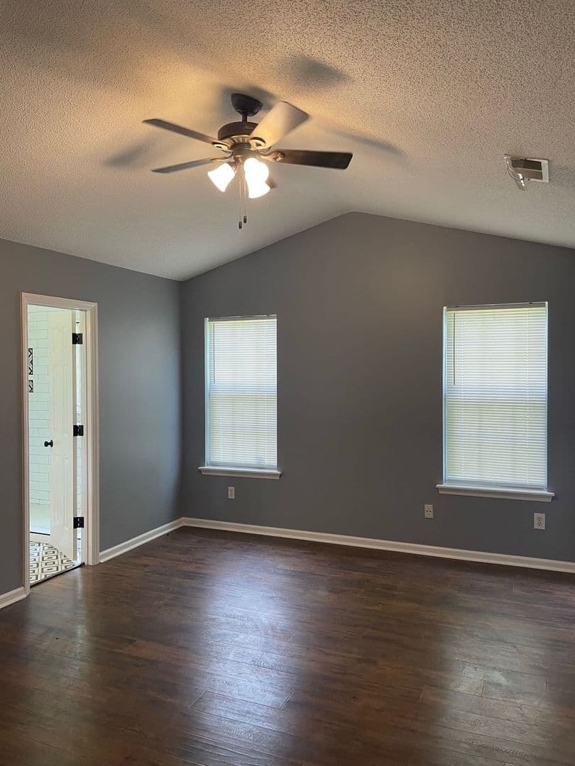 Charlotte House: 15008 Copper Ridge Trail