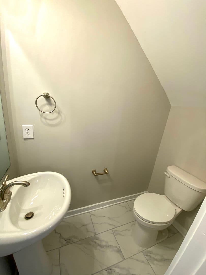 Pineville House: 115 Cranford Drive