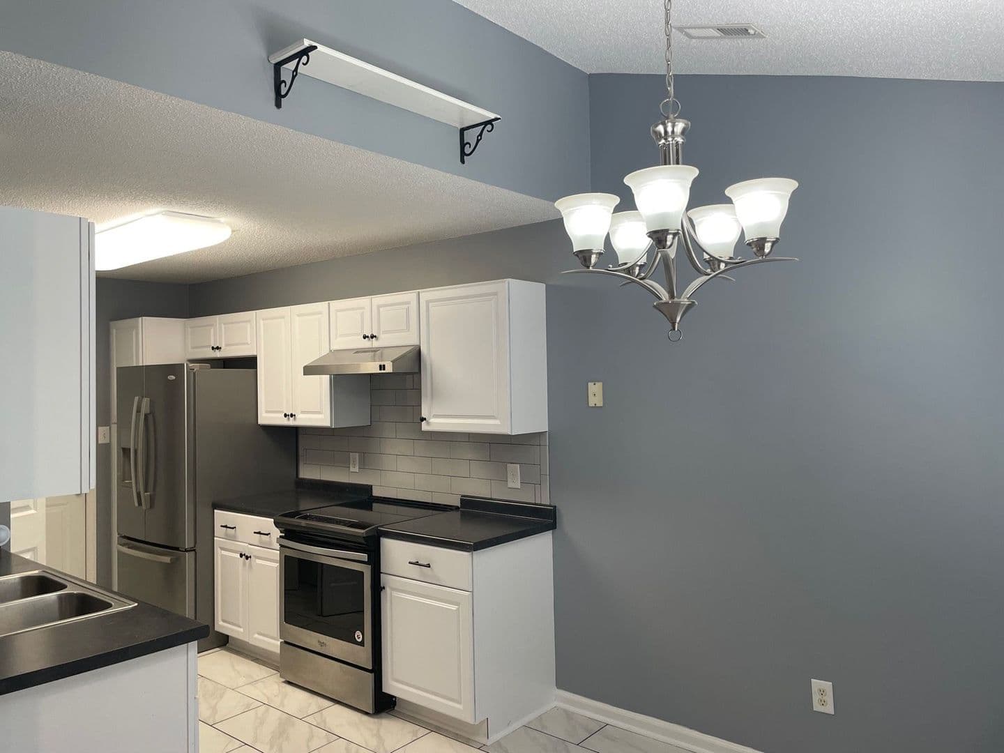 Charlotte House: 15008 Copper Ridge Trail