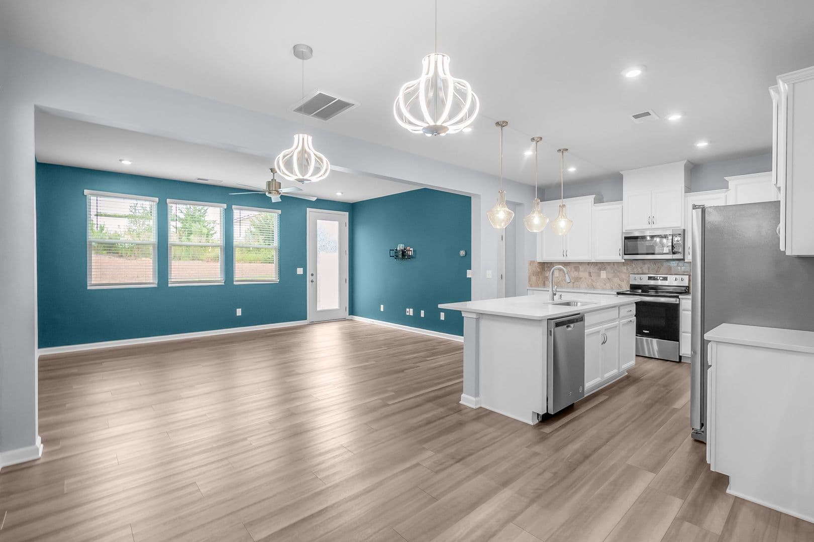 Charlotte House: 9050 Northfield Crossing Drive