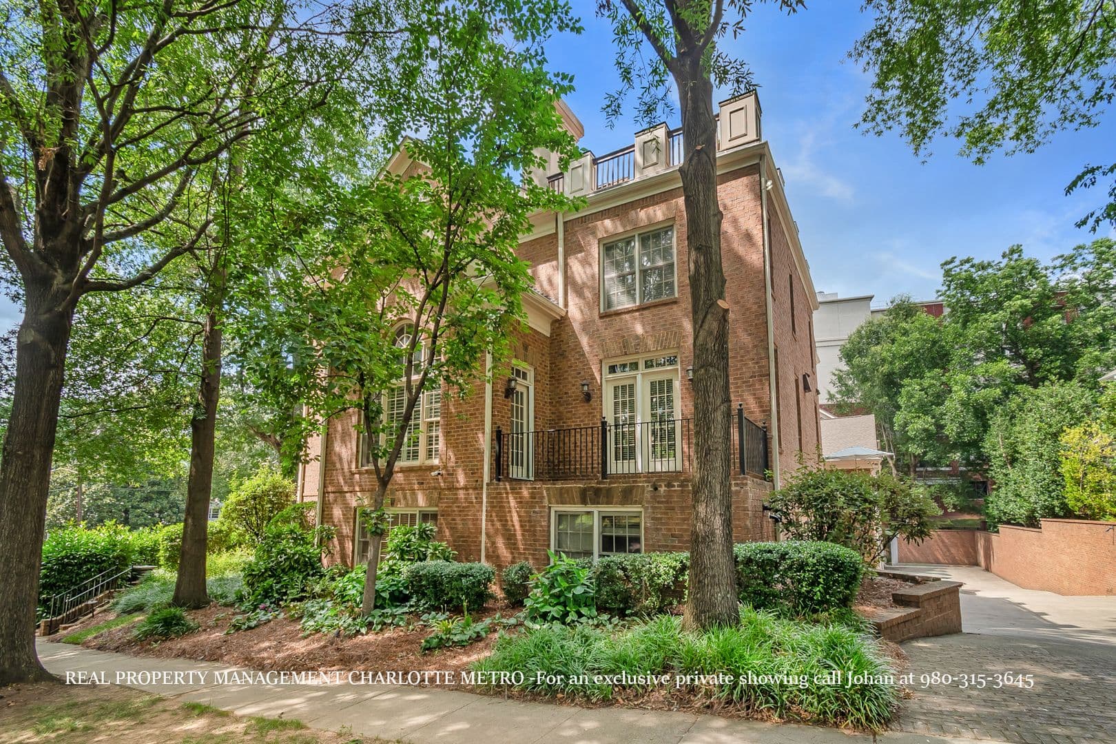 Charlotte Townhome: 529 Queens Road