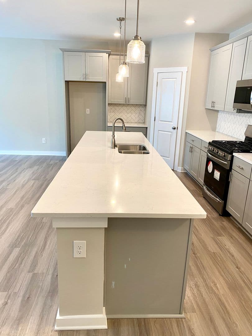 Pineville House: 115 Cranford Drive