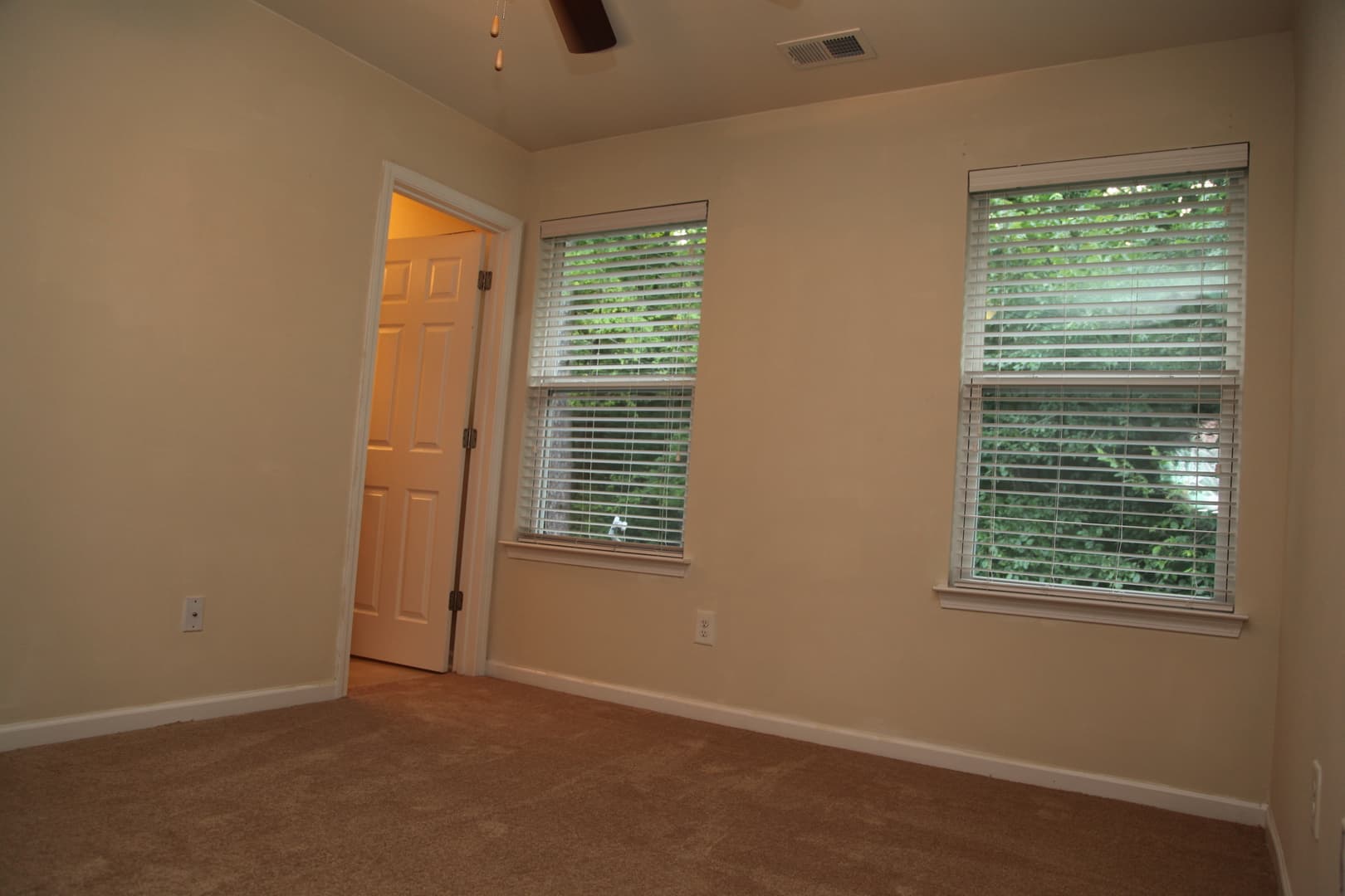 Charlotte House: 5723 Bent Creek Cir