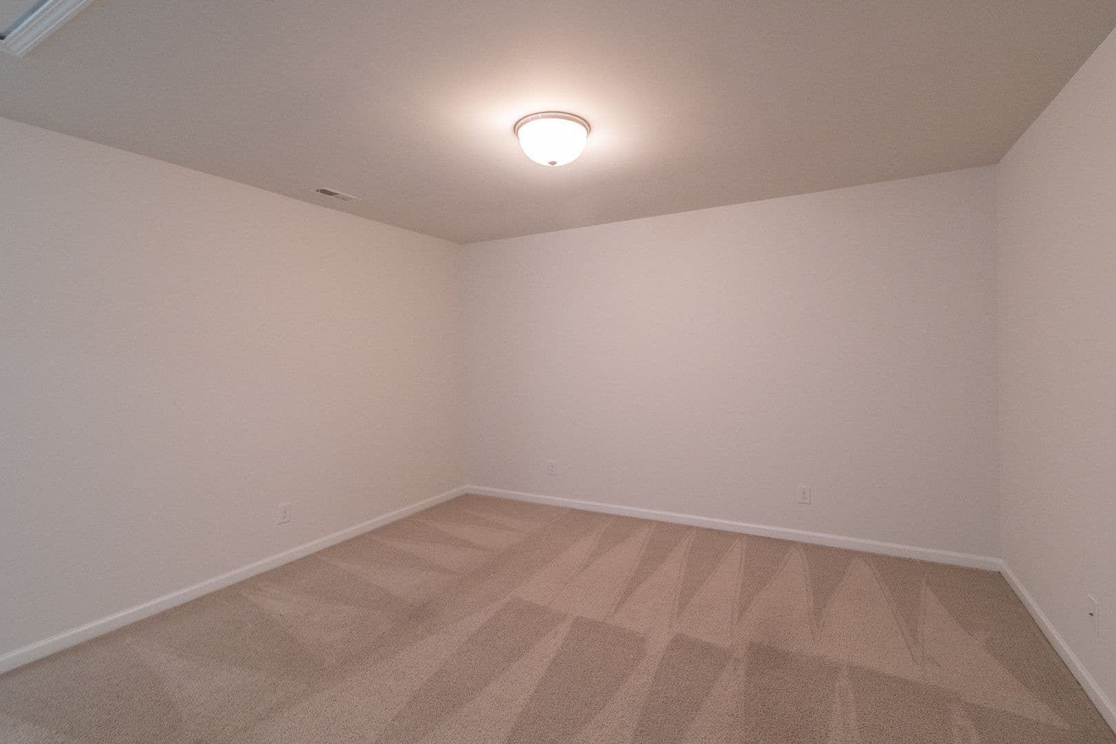 Pineville House: 3128 Graceland Circle