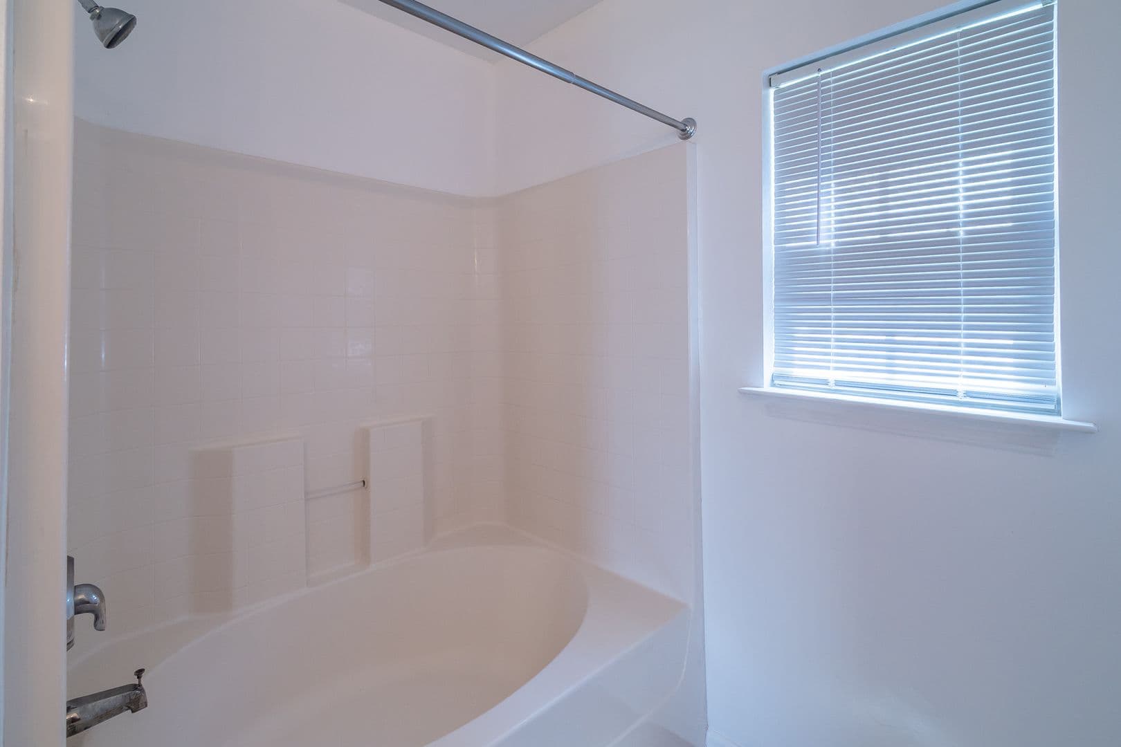 Charlotte House: 1053 Brianna Way
