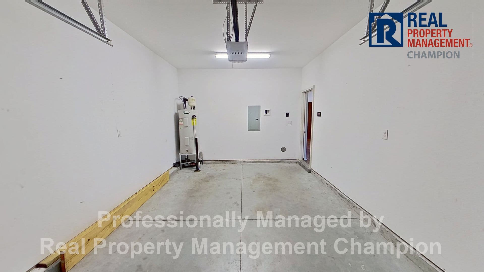 Jacksonville Townhome: 531 Caldwell Loop