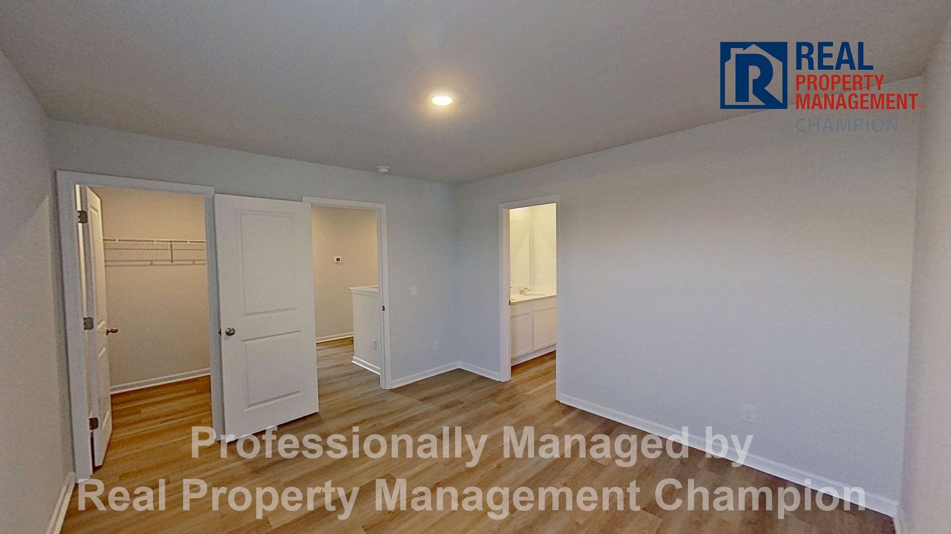 Leland House: 1095 Hanson Drive