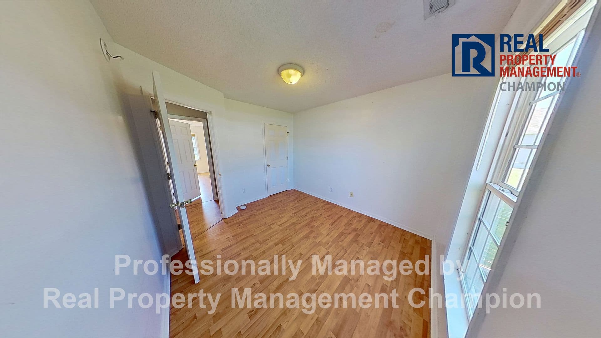 Swansboro House: 161 Hadnot Farm Rd,