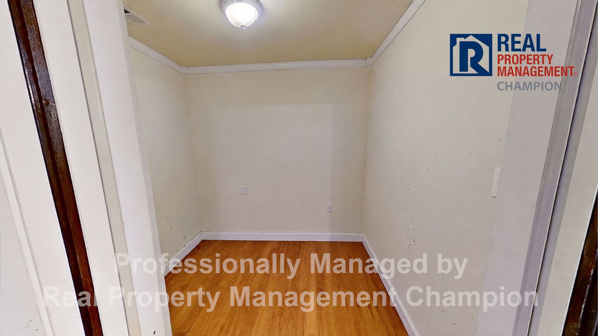 Swansboro House: 161 Hadnot Farm Rd,