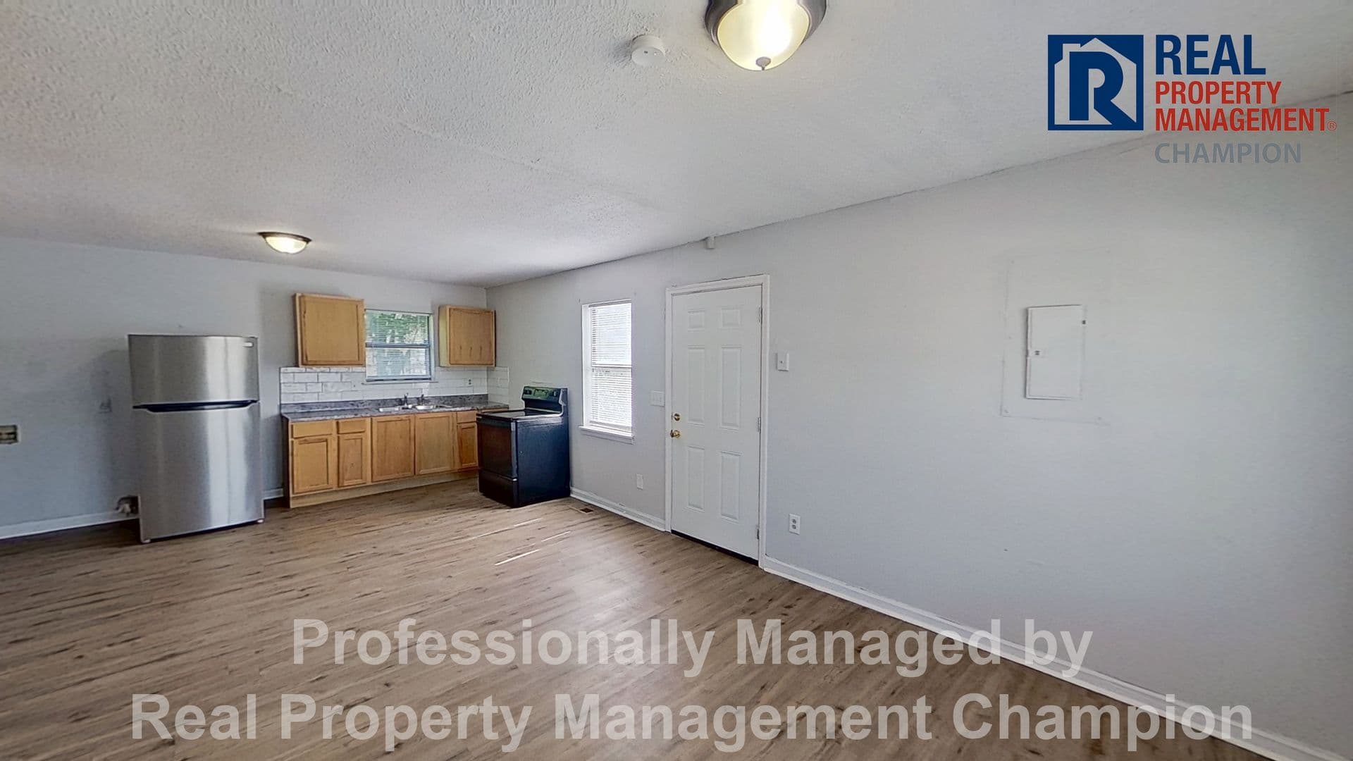 Wilmington House: 906 Starkeys Alley