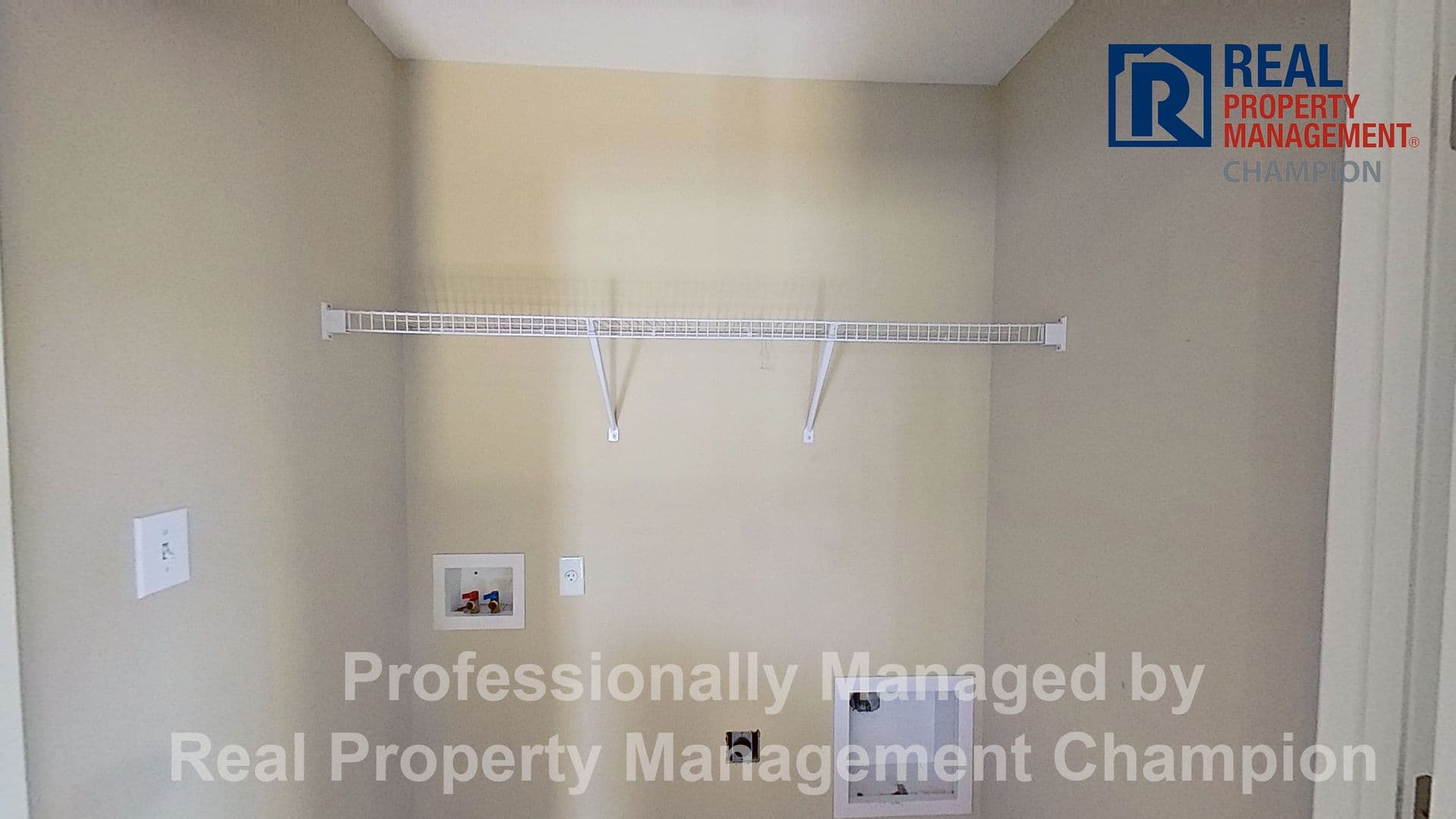 Jacksonville House: 717 Radiant Drive