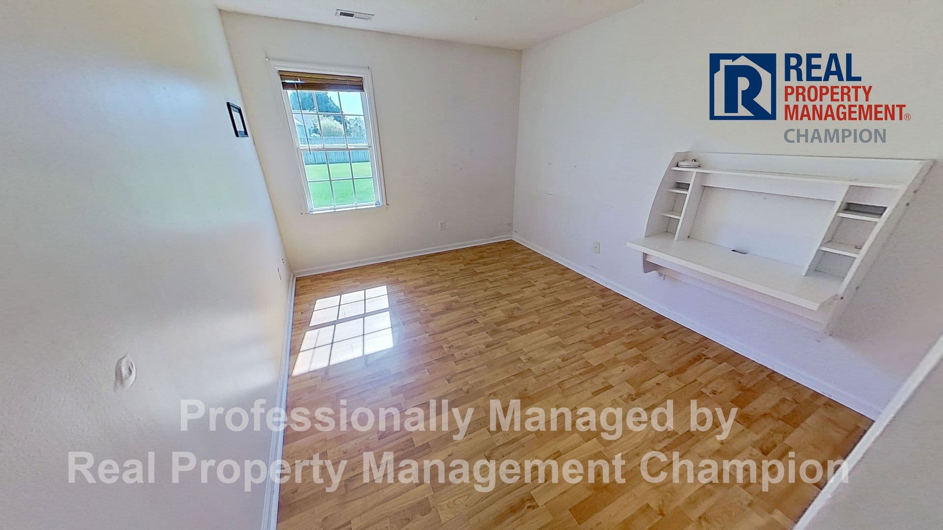 Swansboro House: 161 Hadnot Farm Rd,
