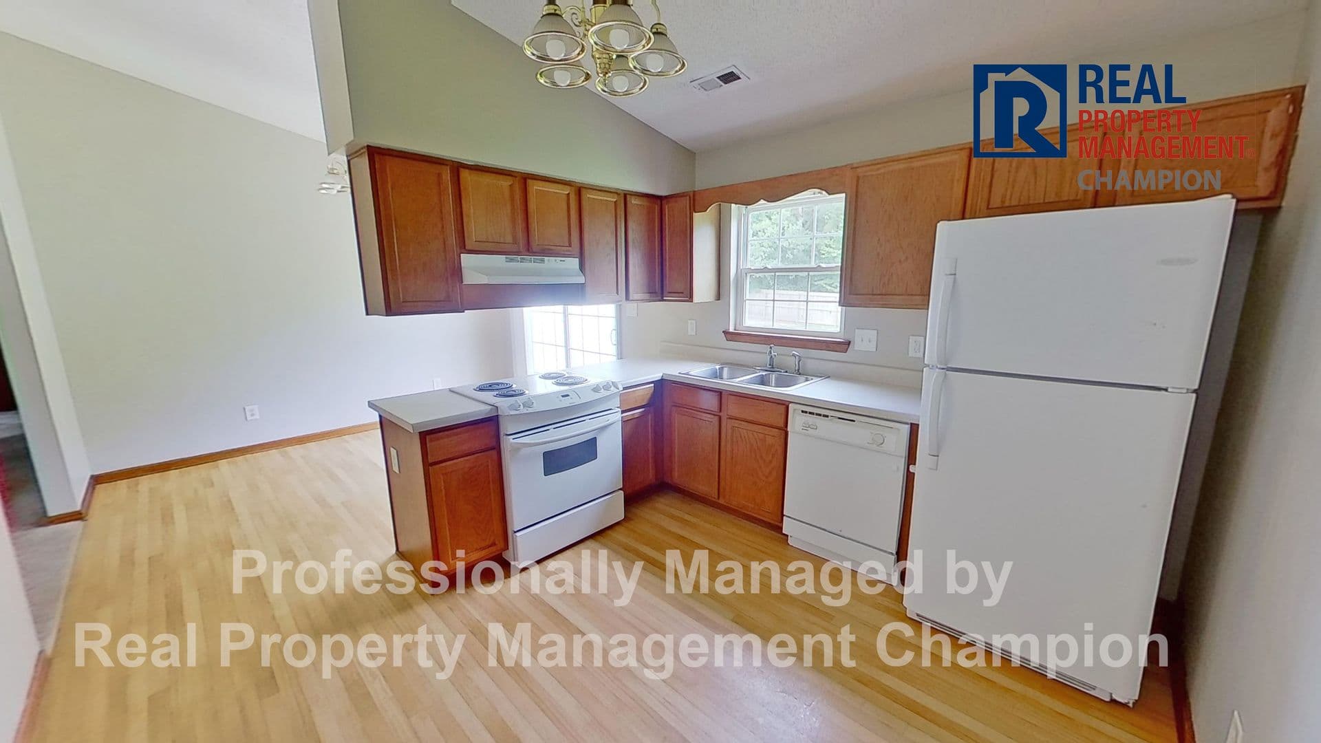 Jacksonville House: 1043 Shirley Drive