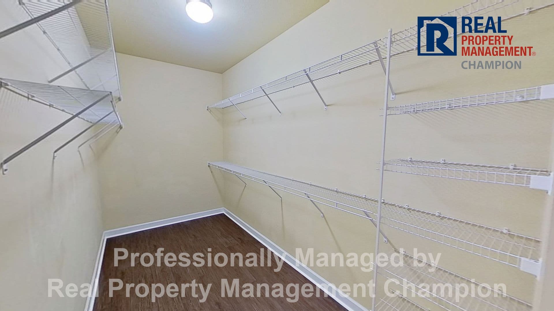 Jacksonville Townhome: 531 Caldwell Loop