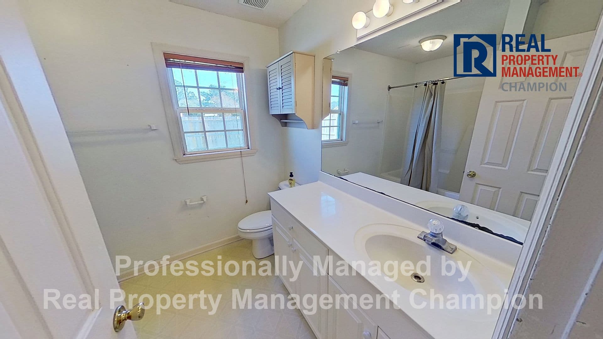 Swansboro House: 161 Hadnot Farm Rd,