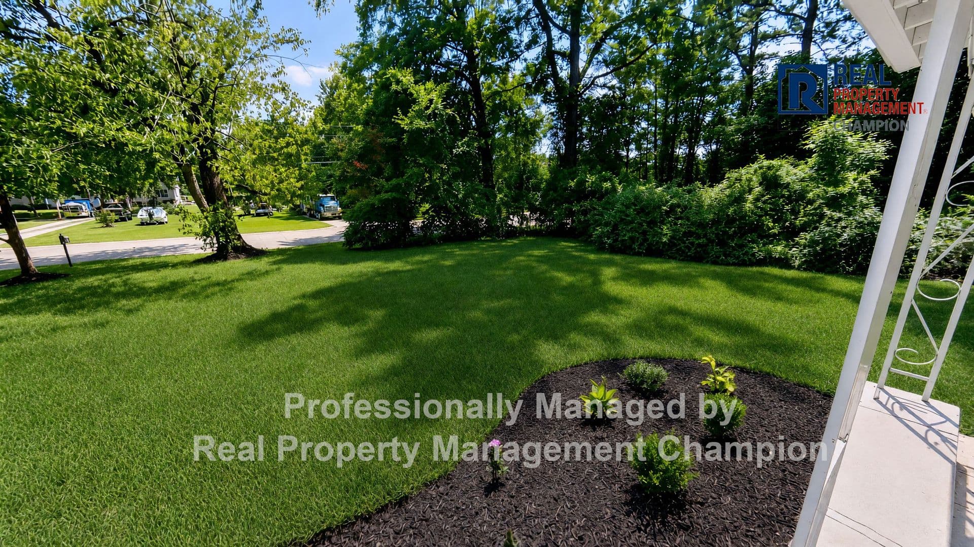 Jacksonville House: 1682 Blue Creek Rd