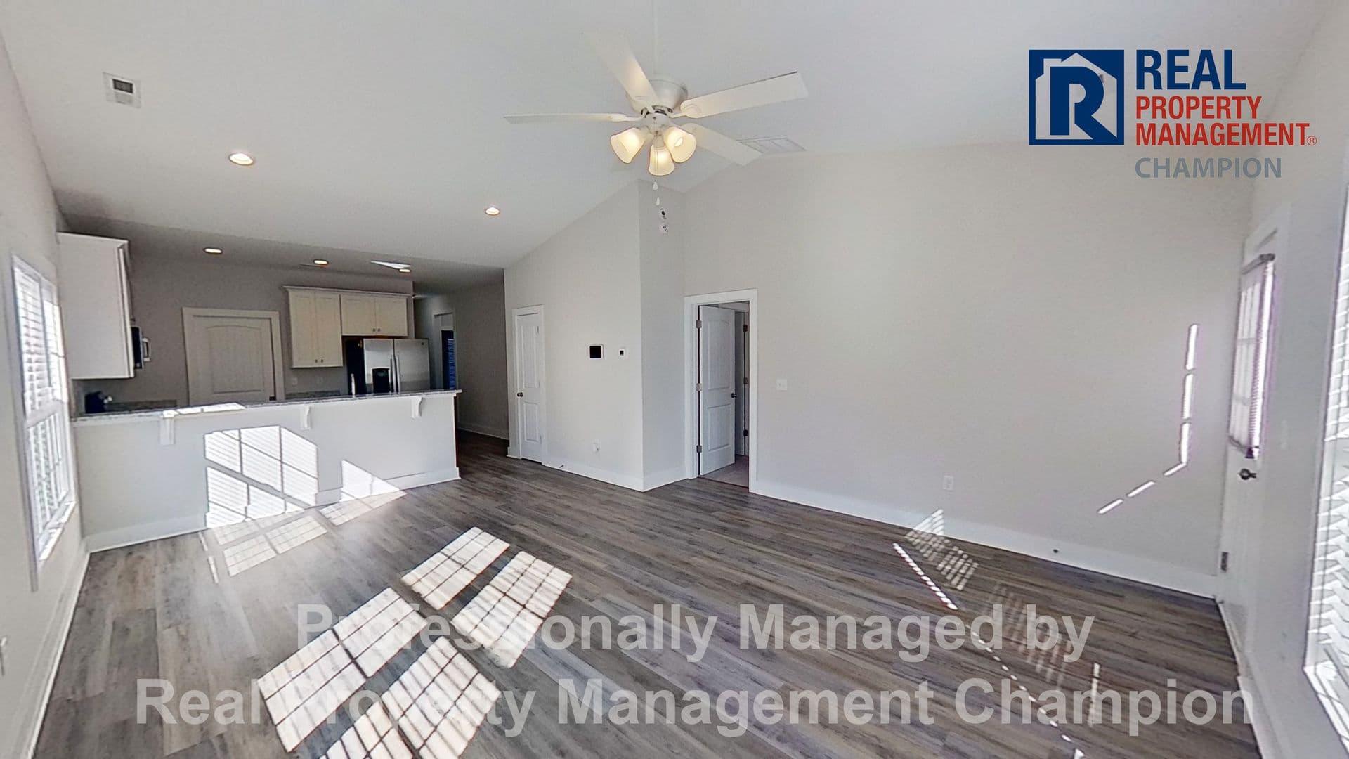 Holly Ridge House: 346 Dwight St