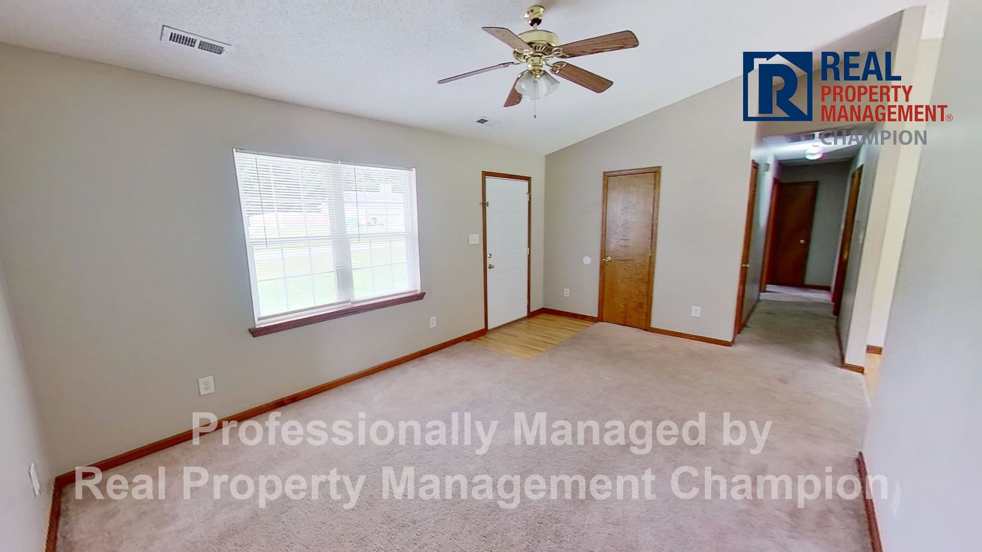 Jacksonville House: 1043 Shirley Drive