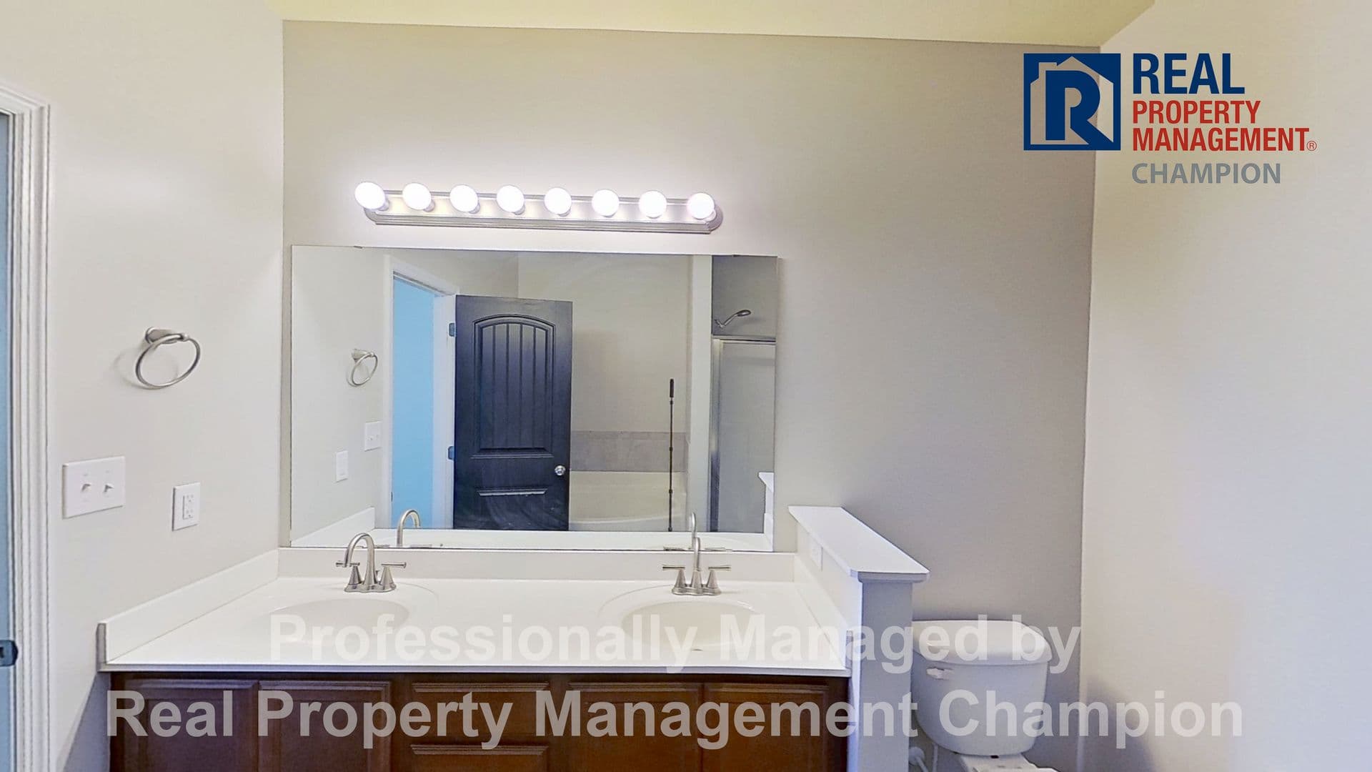 Jacksonville Townhome: 531 Caldwell Loop