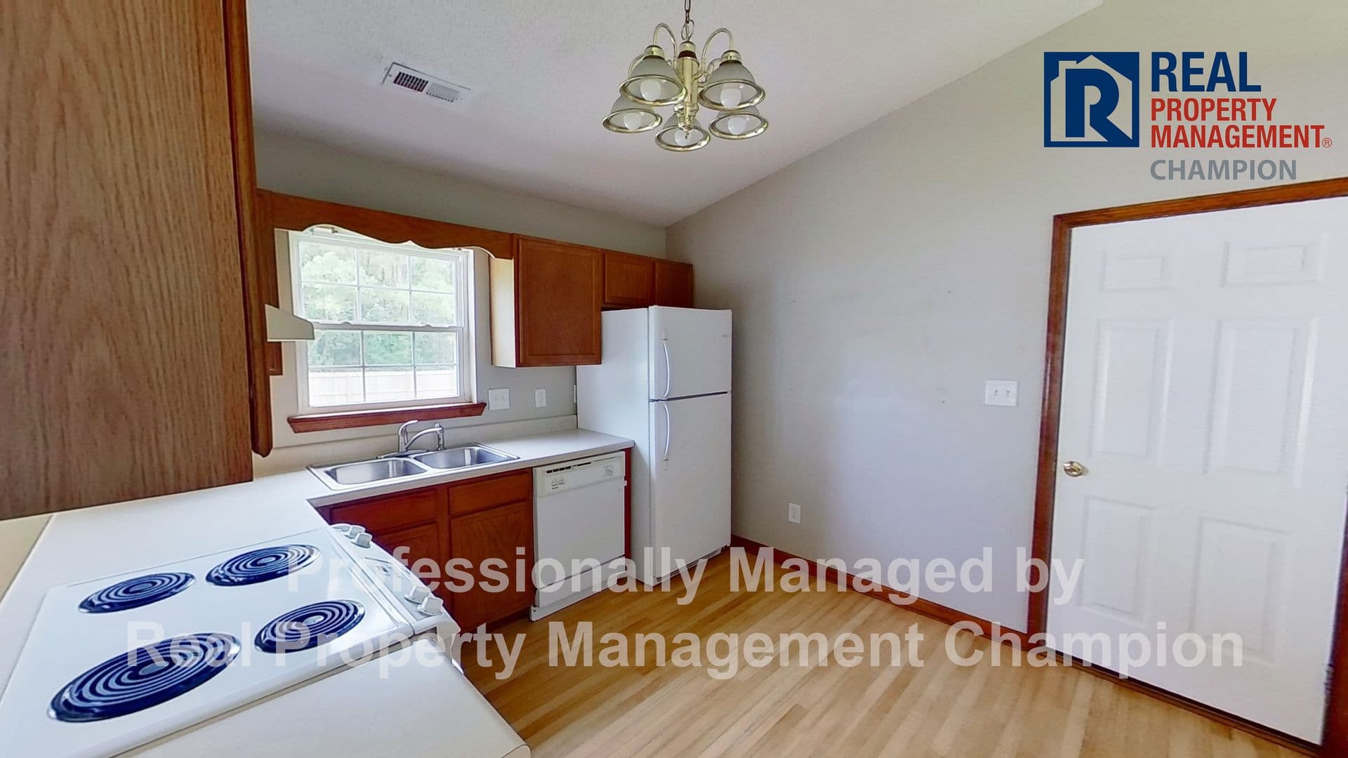 Jacksonville House: 1043 Shirley Drive