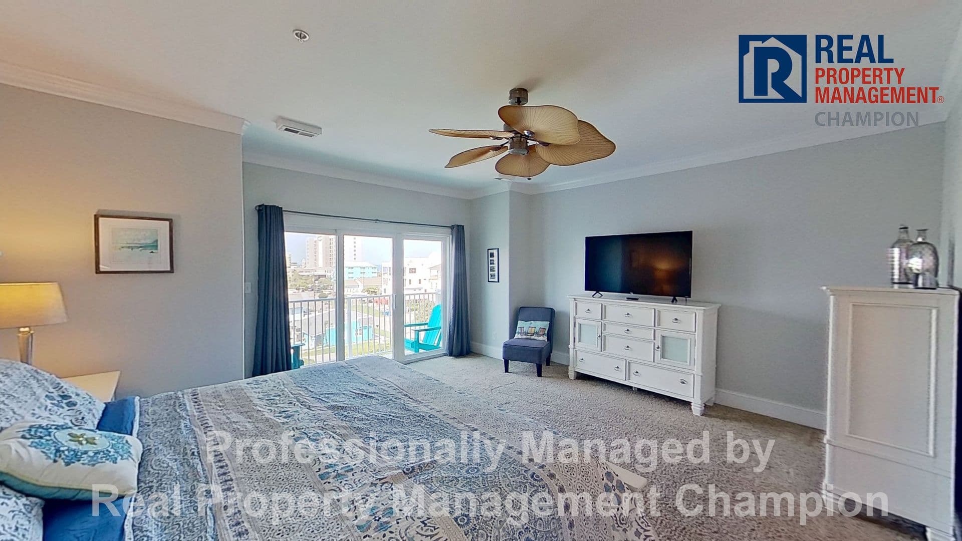 Carolina Beach Condo: 307 Lake Park Blvd. #202
