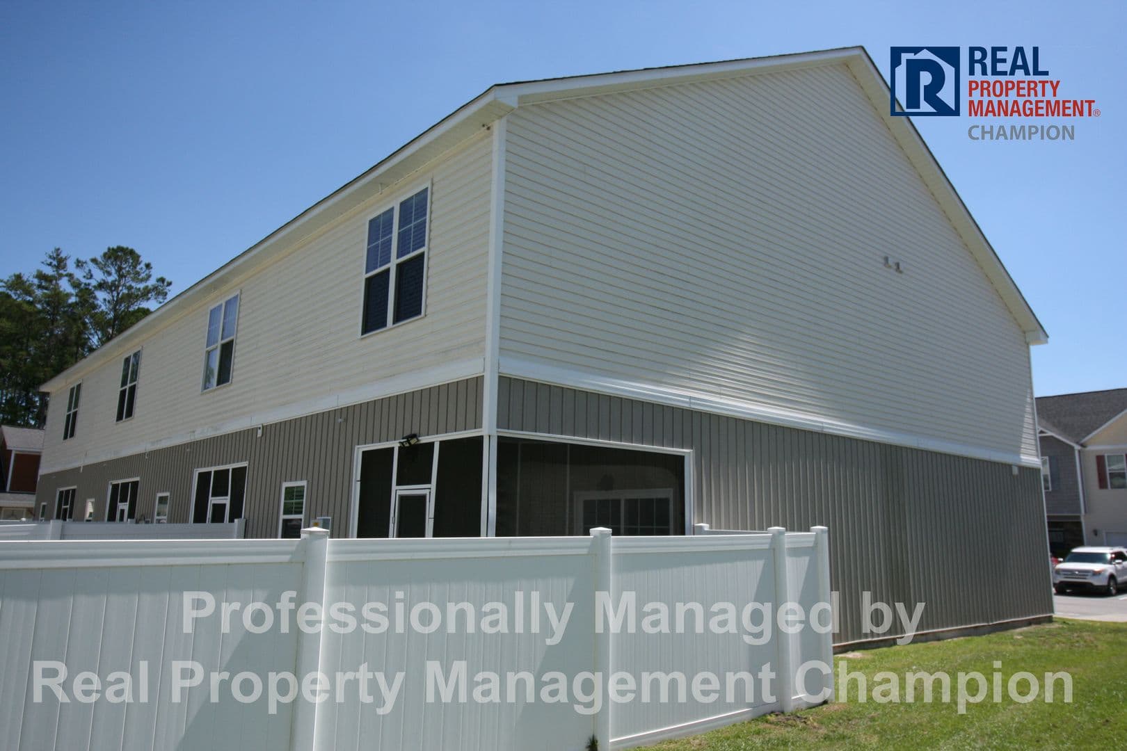Jacksonville Townhome: 531 Caldwell Loop