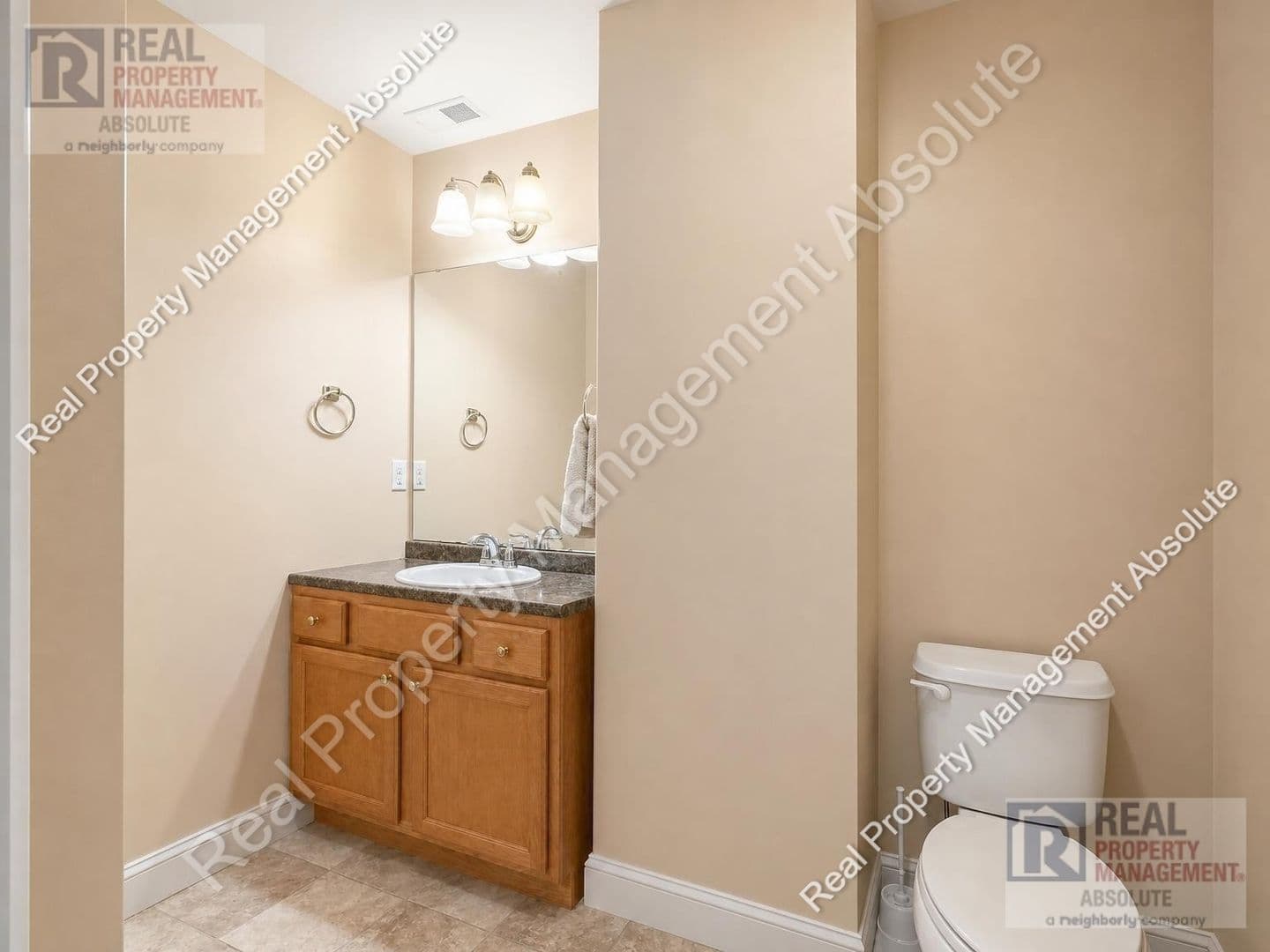 Hudson House: 23A Clearview Circle
