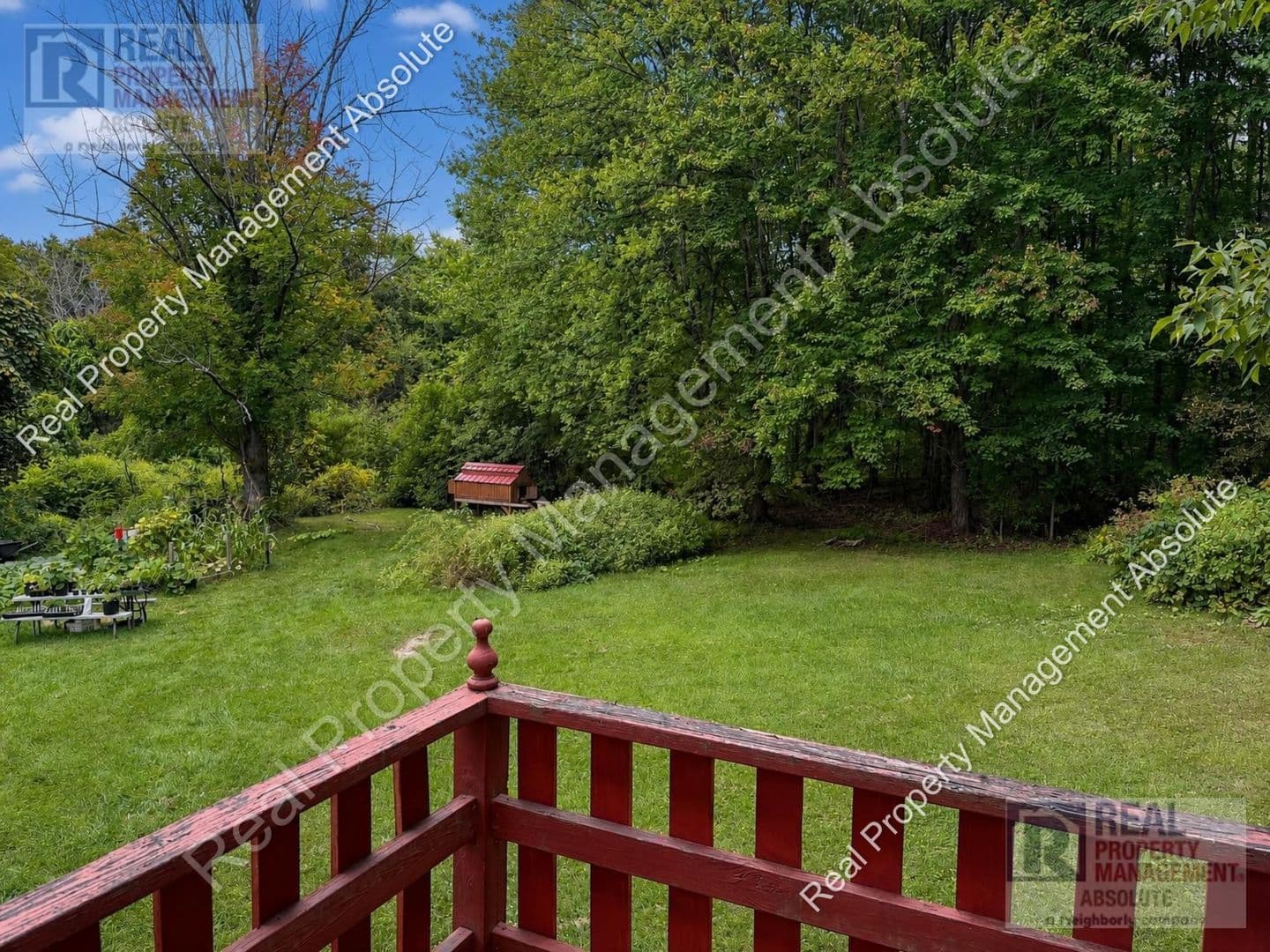 Hudson Apartment: 4 Harwood Rd
