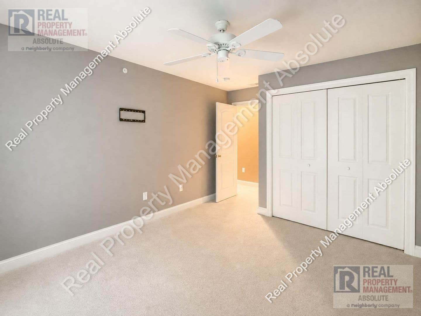 Hudson House: 23A Clearview Circle