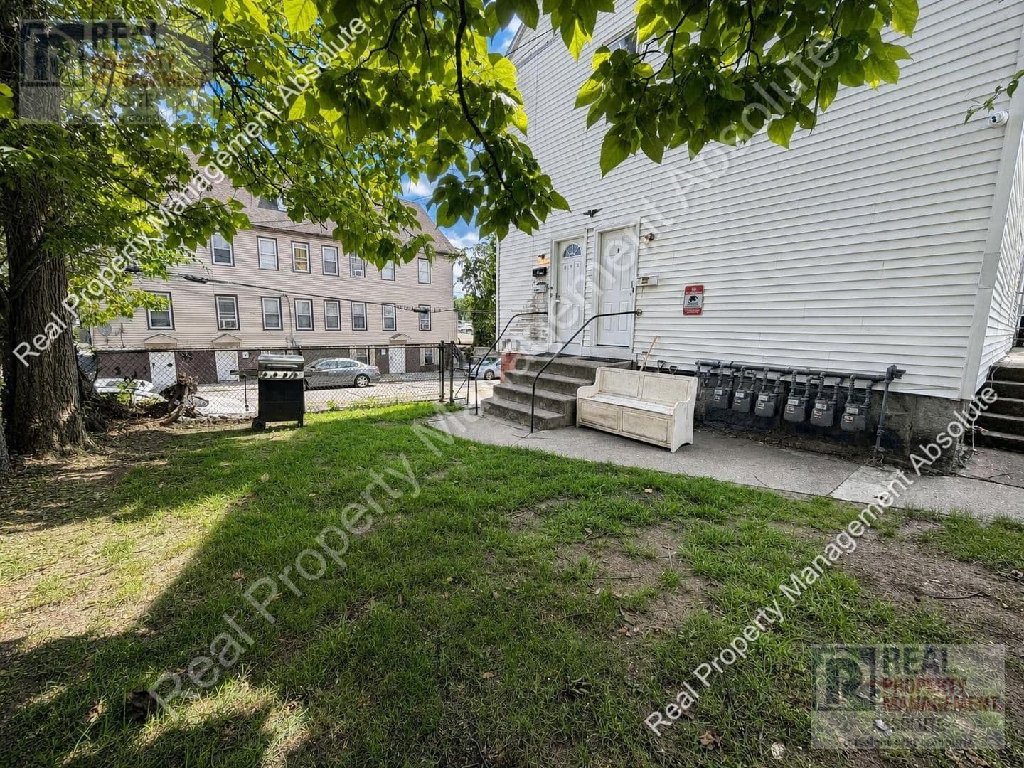 Nashua Apartment: 7 Commercial St