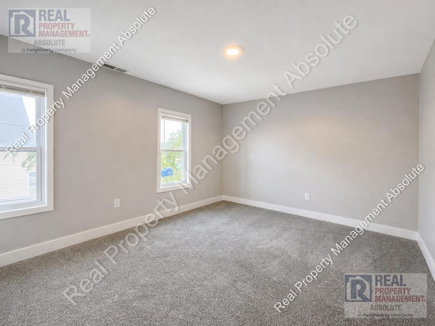 Nashua Apartment: 7 Commercial St