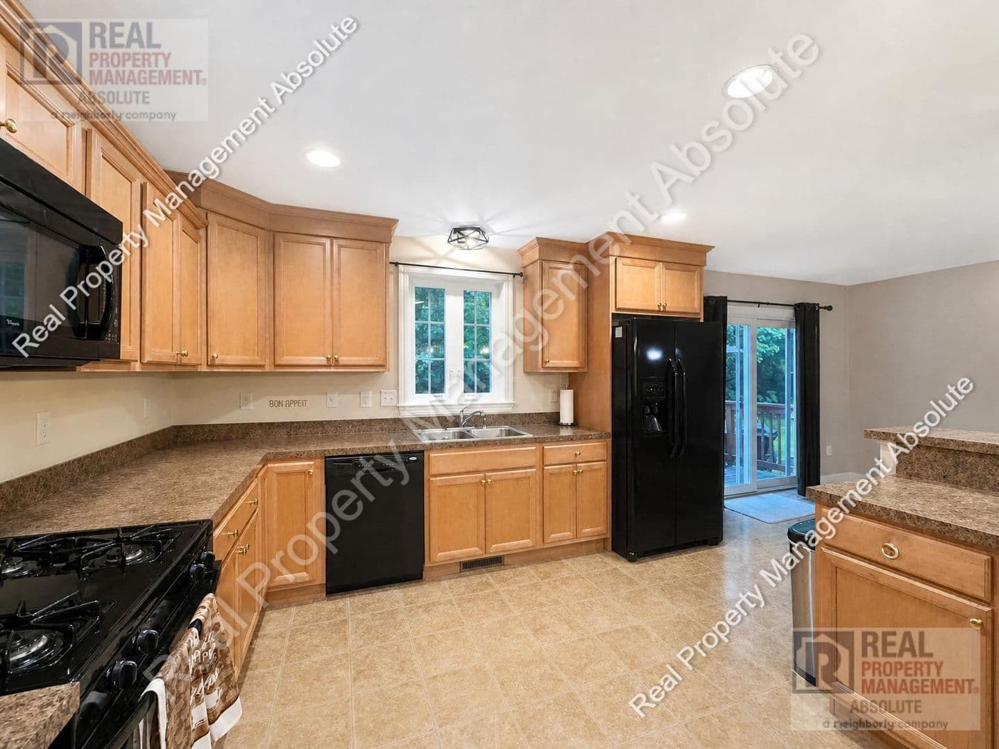 Hudson House: 23A Clearview Circle