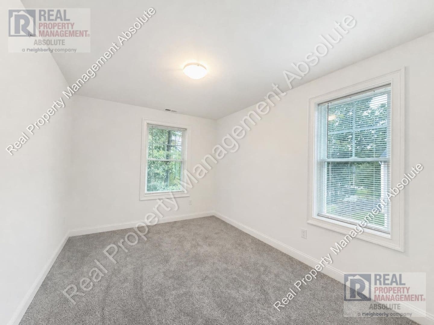 Nashua House: 3 Gaskell Drive