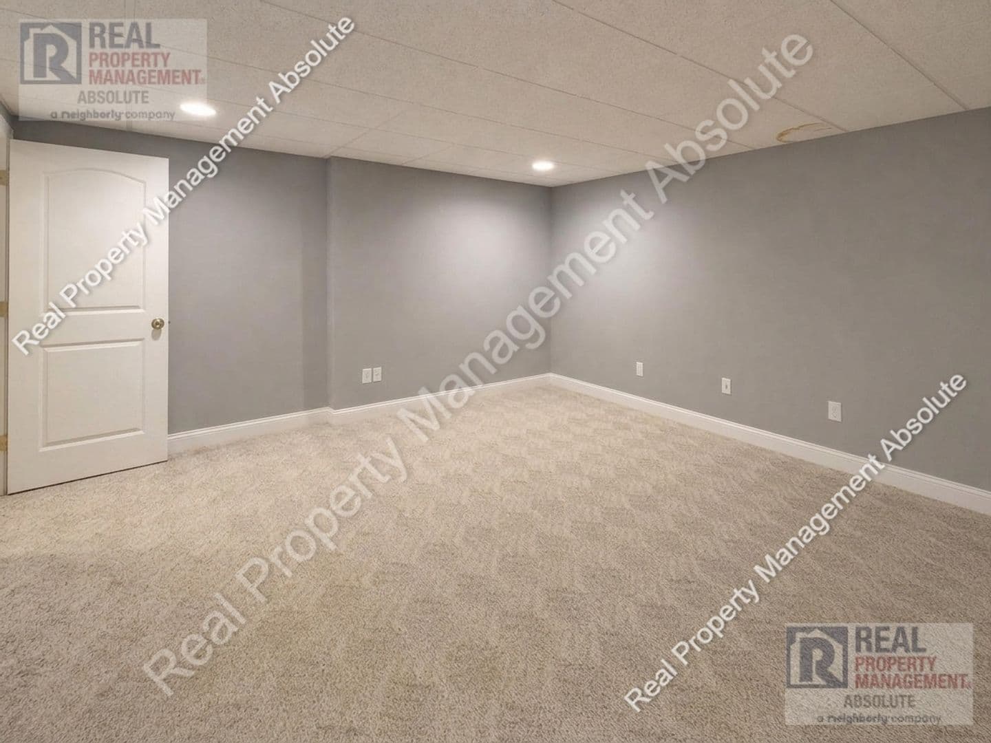 Hudson House: 23A Clearview Circle