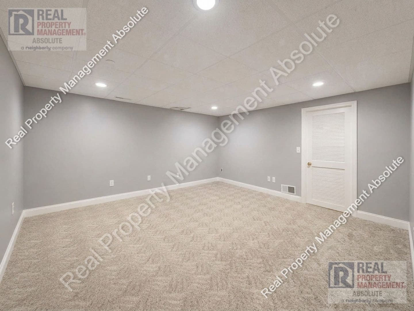 Hudson House: 23A Clearview Circle