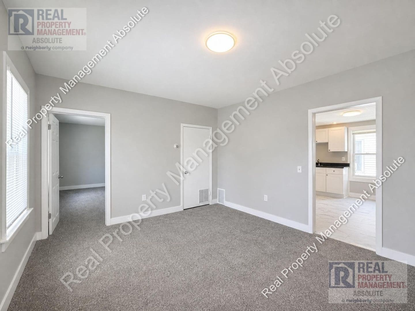 Nashua Apartment: 7 Commercial St