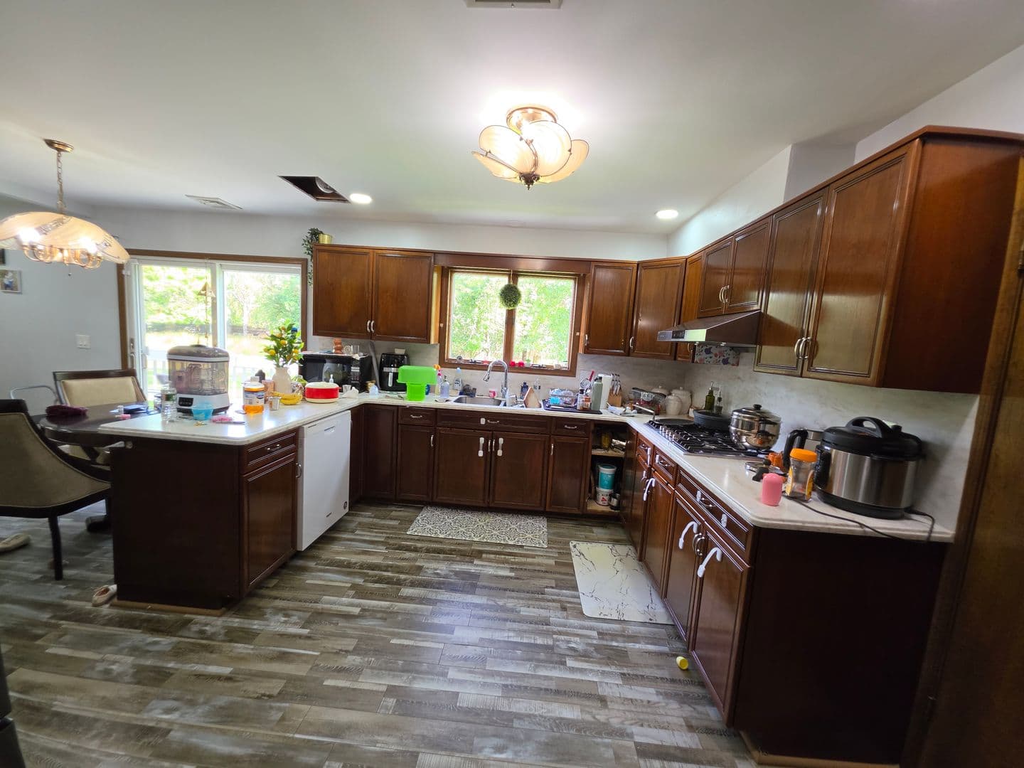Kendall Park House: 28 Henderson Road