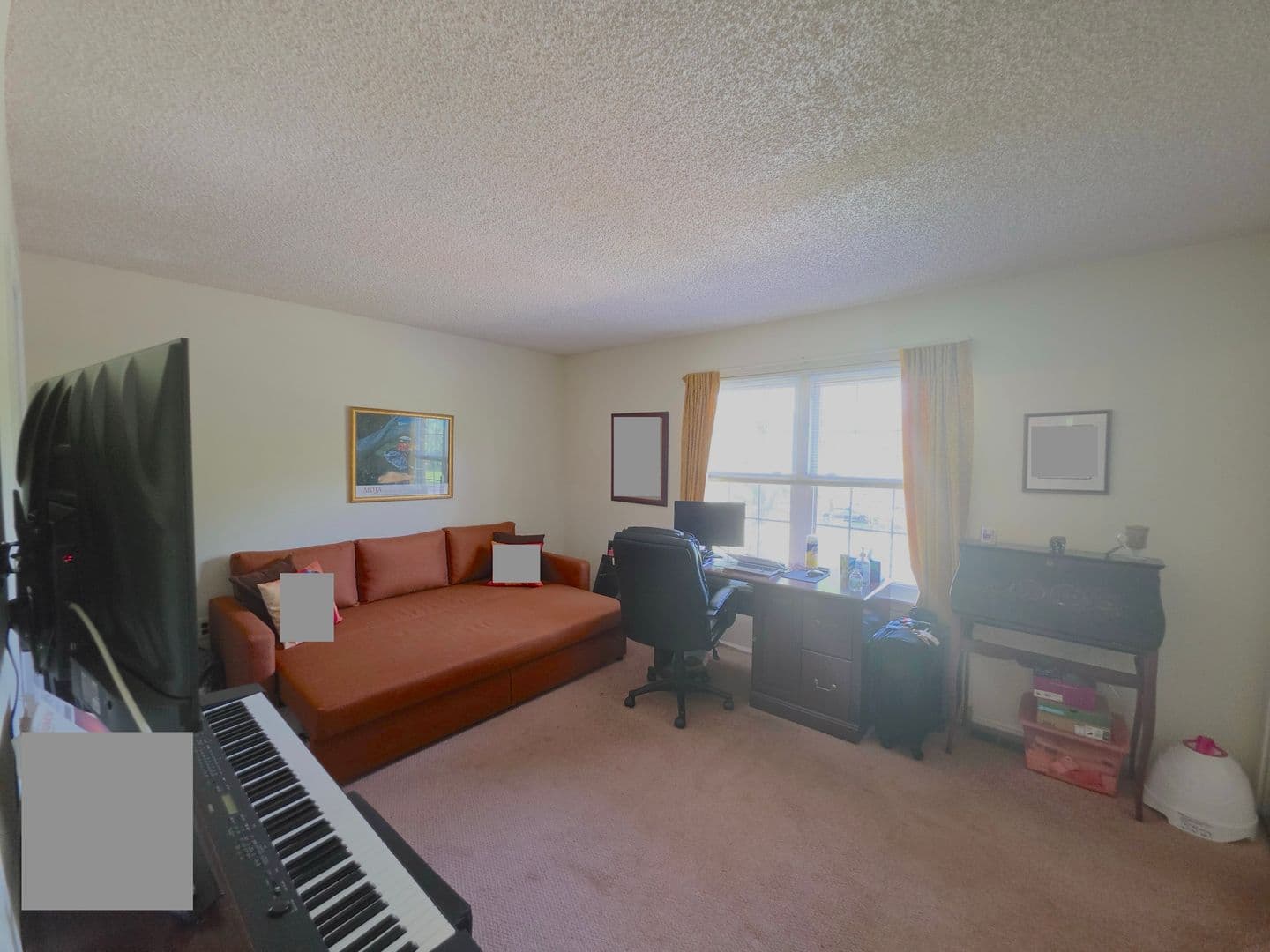 Franklin Park Townhome: 120 Pear Tree Lane