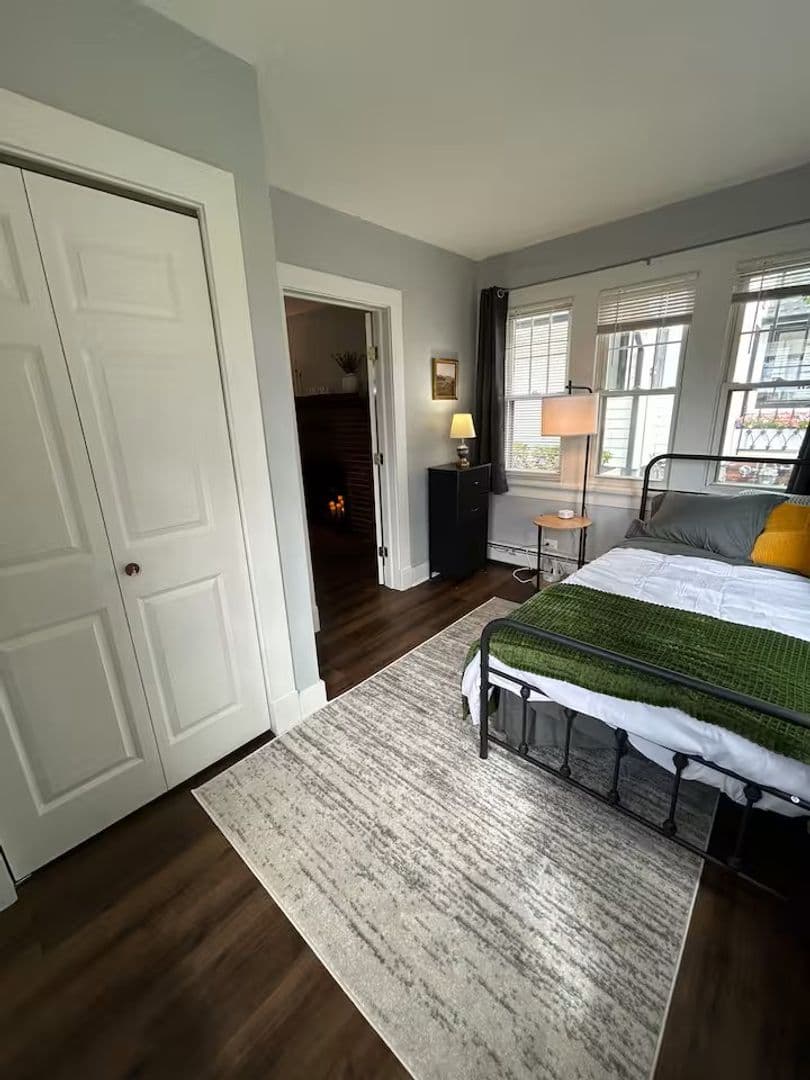 Midland Park Apartment: 149 Godwin Avenue