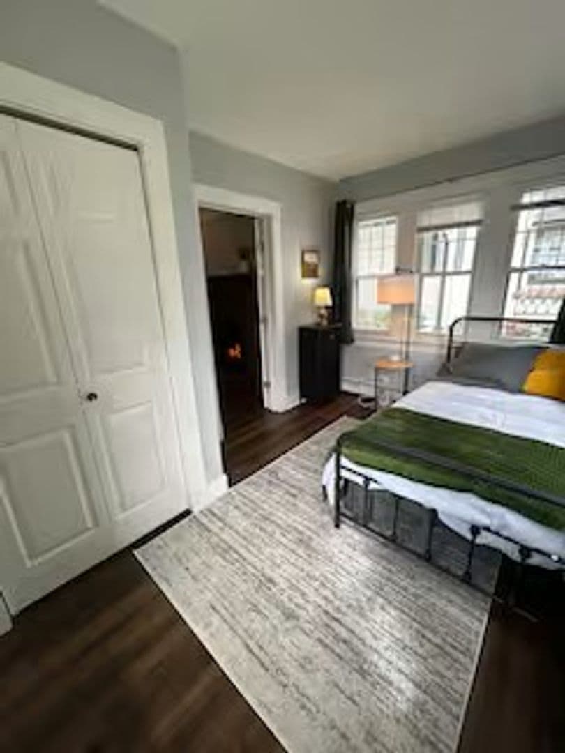 Midland Park Apartment: 149 Godwin Avenue