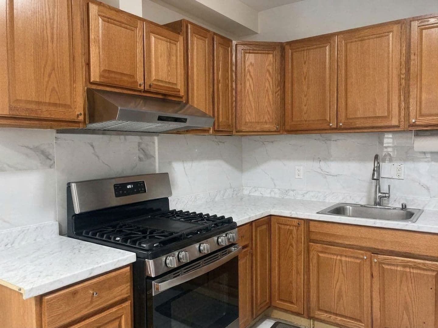 Paterson Apartment: 518 Union Avenue