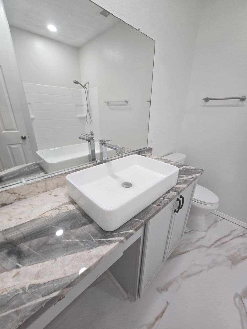 Rio Rancho House: 5325 Caprock Ct