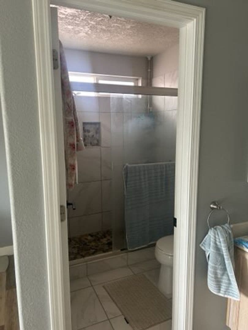 Albuquerque House: 9004 Pumice St NE