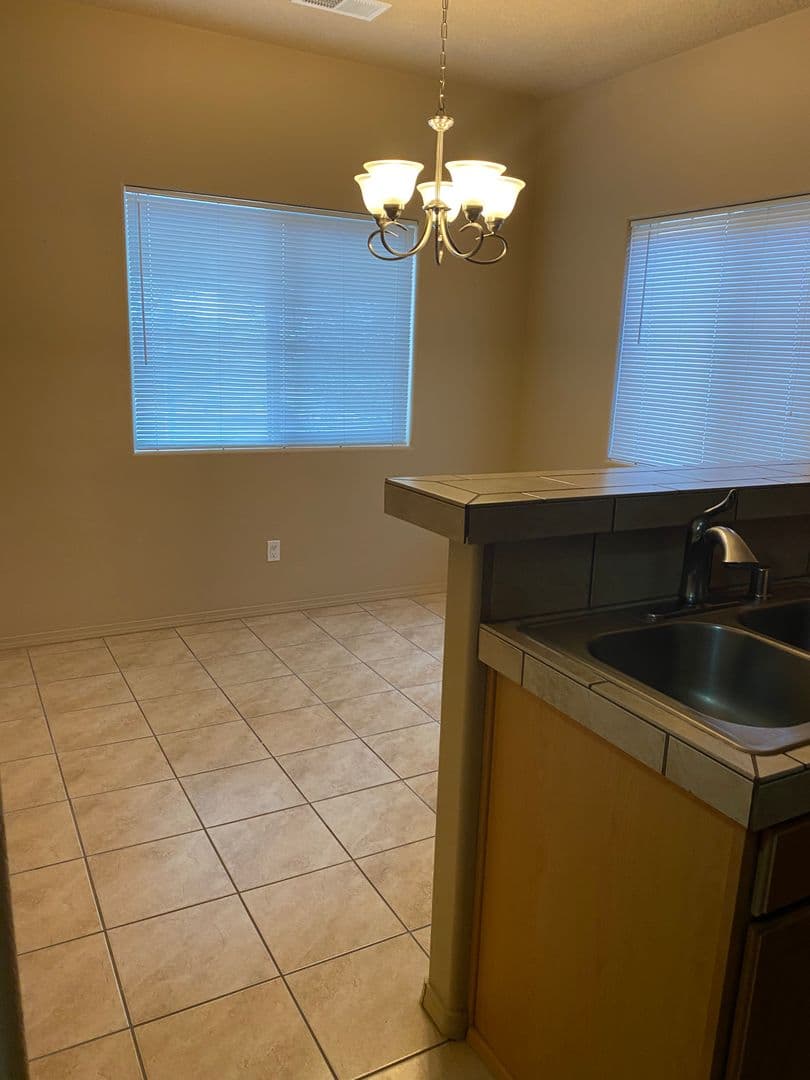 Albuquerque House: 11639 Pocono Rd SE