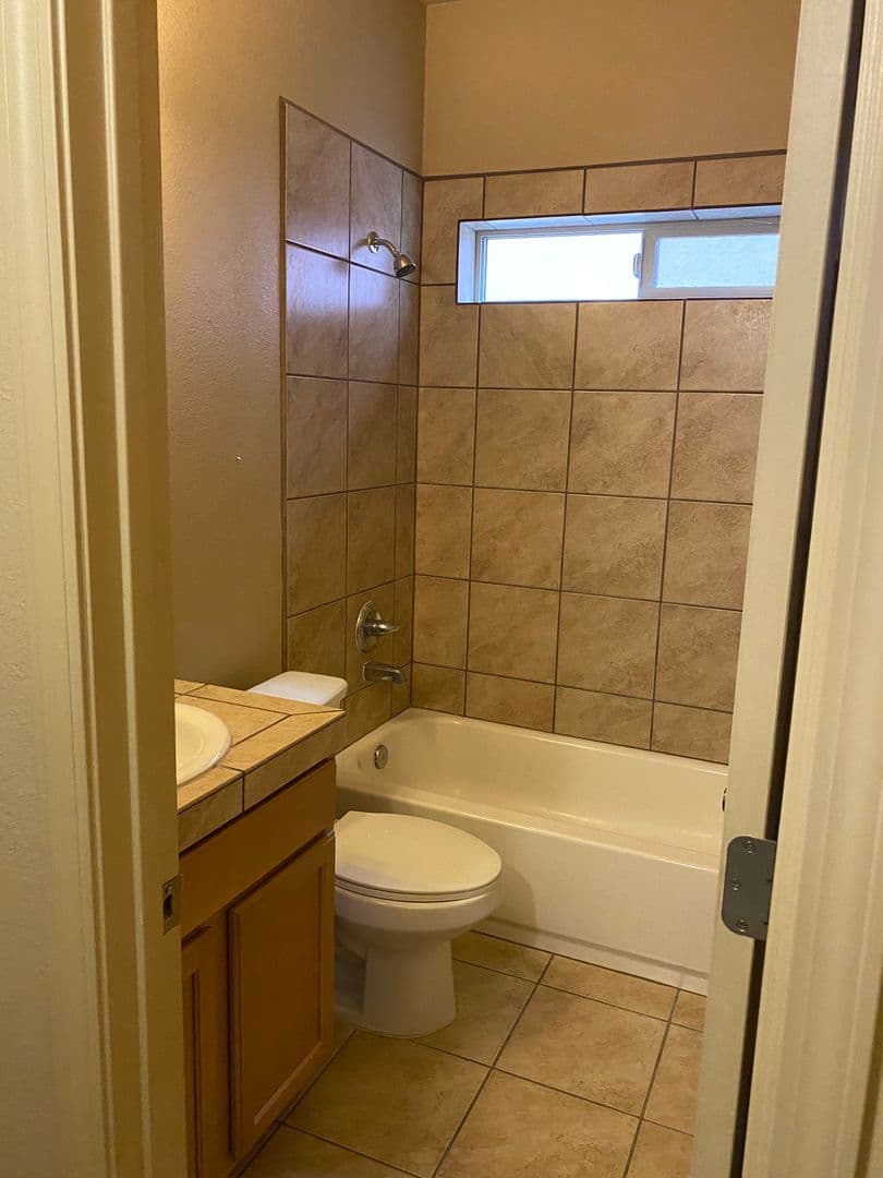 Albuquerque House: 11639 Pocono Rd SE