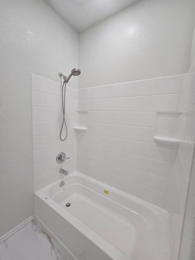 Rio Rancho House: 5325 Caprock Ct