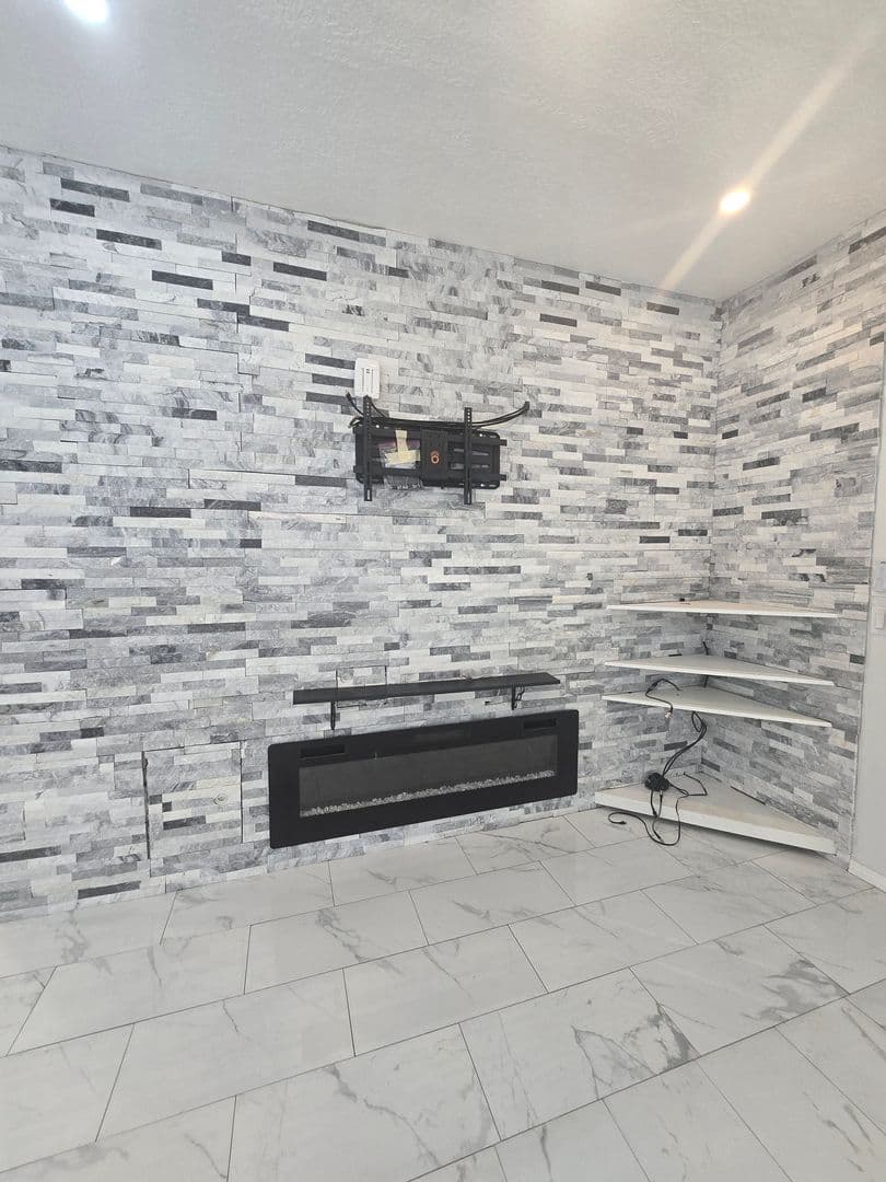 Rio Rancho House: 5325 Caprock Ct